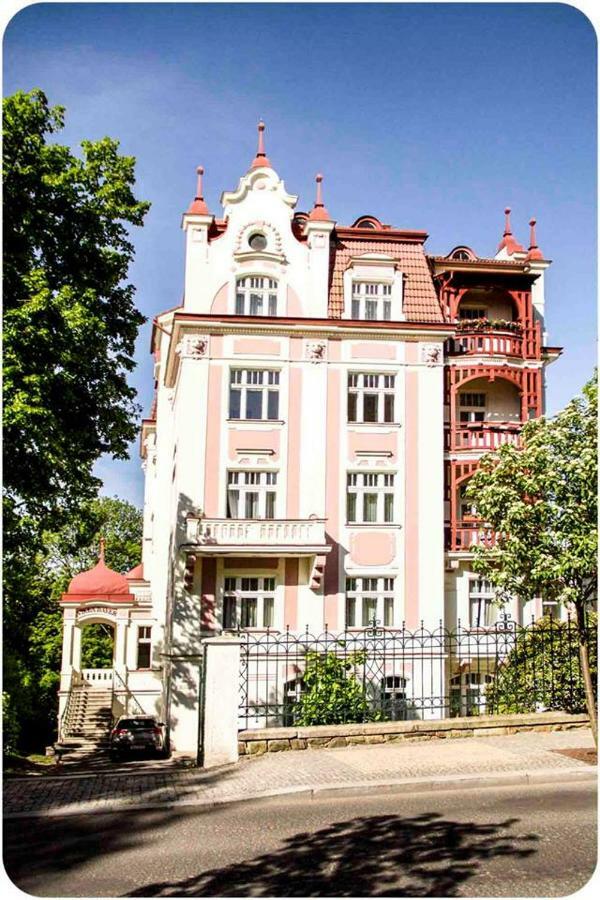 Apartmán Vila Bayer Karlovy Vary Kültér fotó